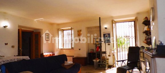 6 bedrooms House in Fossato di Vico, Italy No. 304200 16