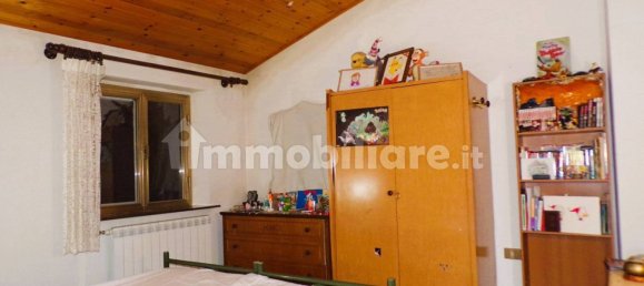 6 bedrooms House in Fossato di Vico, Italy No. 304200 19