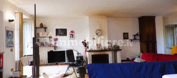 6 bedrooms House in Fossato di Vico, Italy No. 304200 11