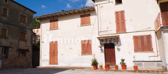 6 bedrooms House in Fossato di Vico, Italy No. 304200 15
