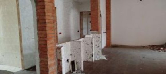 Apartamento de 3 divisões em Voghera, Italy N.º 95461 11