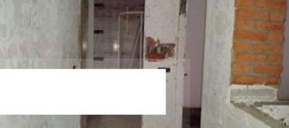 Apartamento de 3 divisões em Voghera, Italy N.º 95461 25