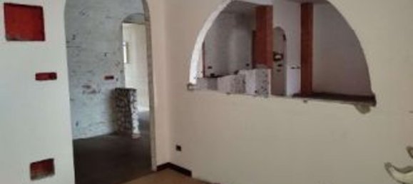 Apartamento de 3 divisões em Voghera, Italy N.º 95461 22