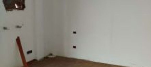 Apartamento de 3 divisões em Voghera, Italy N.º 95461 13