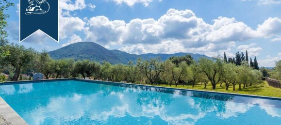 9 chambres Châteaux à Vecchiano, Italy No. 381088 33