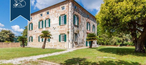 9 chambres Châteaux à Vecchiano, Italy No. 381088 13