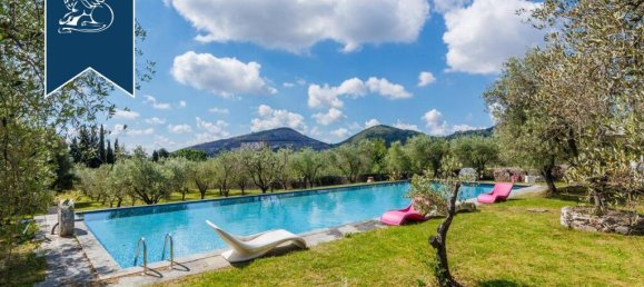 9 chambres Châteaux à Vecchiano, Italy No. 381088 32