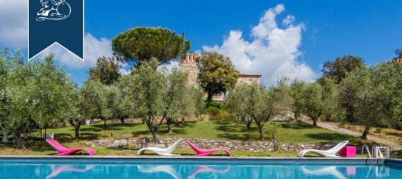 9 chambres Châteaux à Vecchiano, Italy No. 381088 34