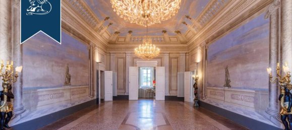 9 chambres Châteaux à Vecchiano, Italy No. 381088 50