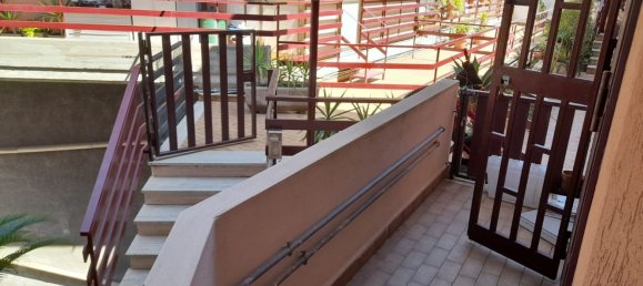 Квартира с 5 спальнями в Ачи Кастелло, Италия № 358592 19