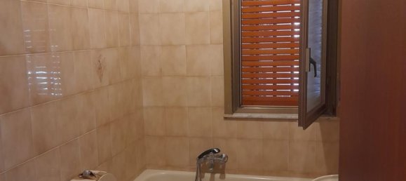 Квартира с 5 спальнями в Ачи Кастелло, Италия № 358592 12