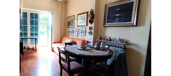 2 bedrooms Apartment in Empoli, Italy No. 304670 8