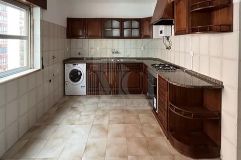 2 chambres Appartement à Sintra, Portugal No. 303069