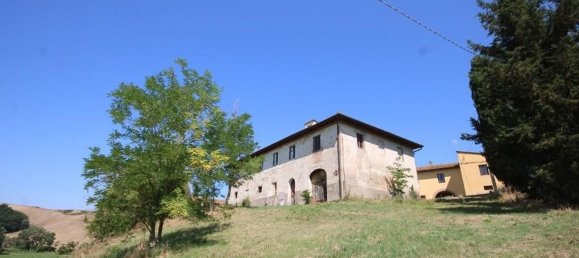 9 rooms House in Certaldo, Italy No. 118787 5