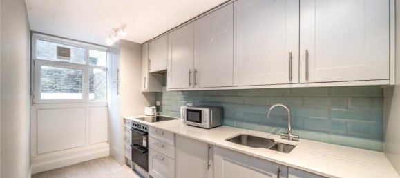 2 bedrooms Apartment in London, United Kingdom No. 12804 2