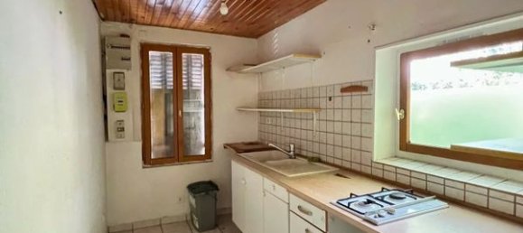 1 bedroom House in Neuilly-Plaisance, France No. 170469 5