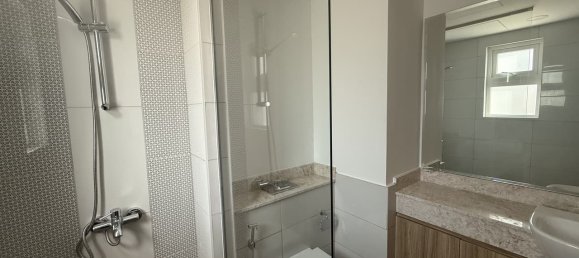 Moradia em banda T3 em Dubai Land, UAE N.º 120579 18