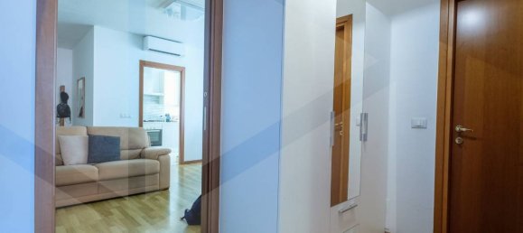 4 rooms Apartment in Verona, Italy No. 27963 9