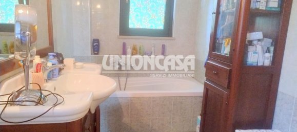 Apartamento de 3 divisões em Malnate, Italy N.º 265687 18