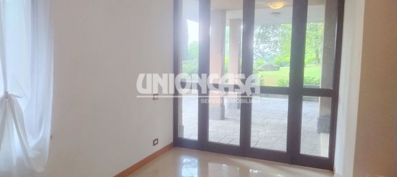 Apartamento de 3 divisões em Malnate, Italy N.º 265687 20