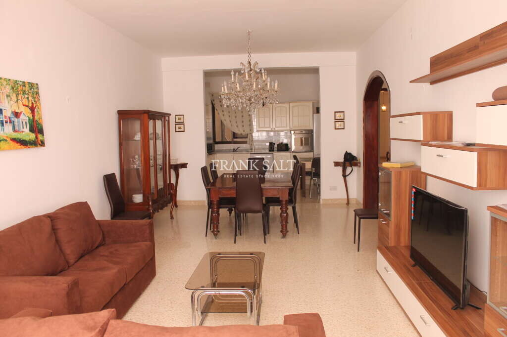 4 غرف نوم شقة في Sliema, Malta رقم 9001