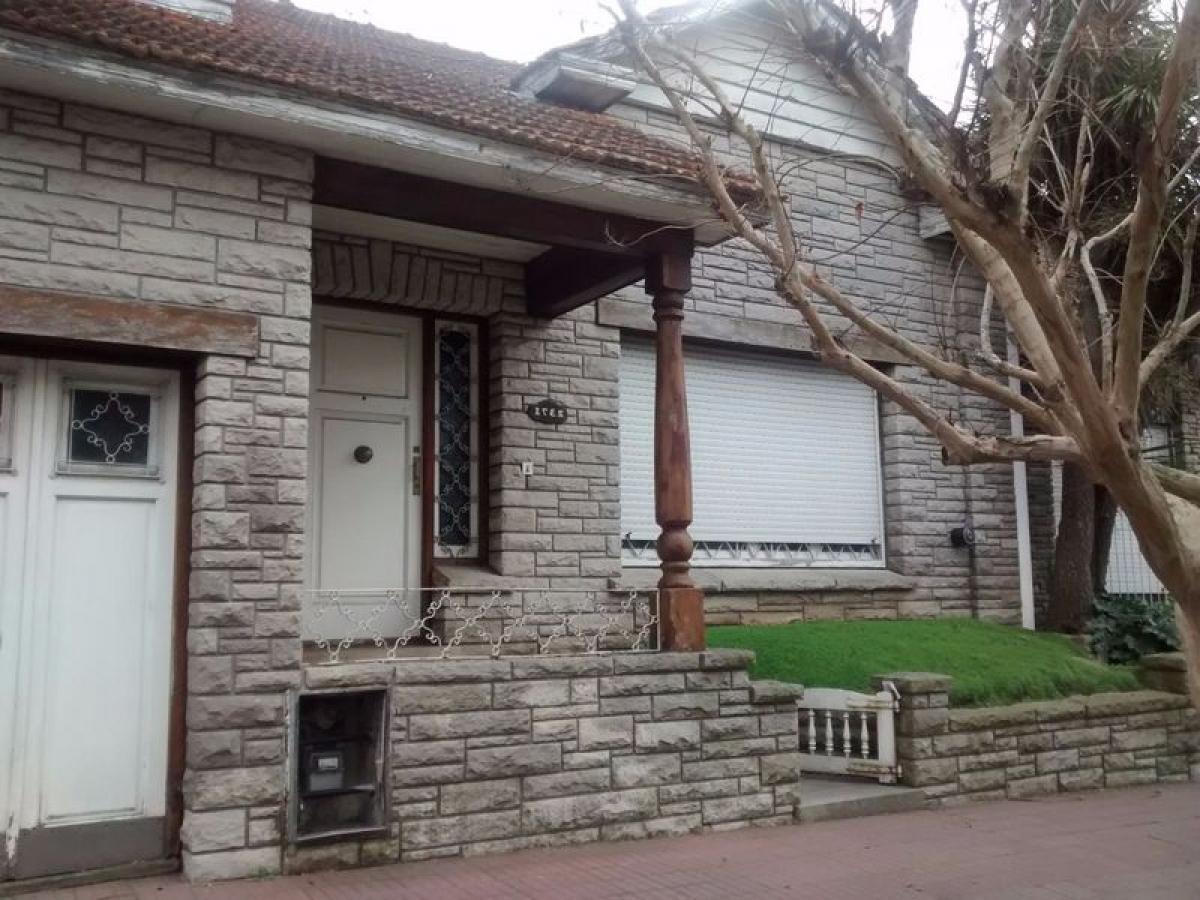 3 غرف نوم منزل في Mar del Plata, Argentina رقم 92505