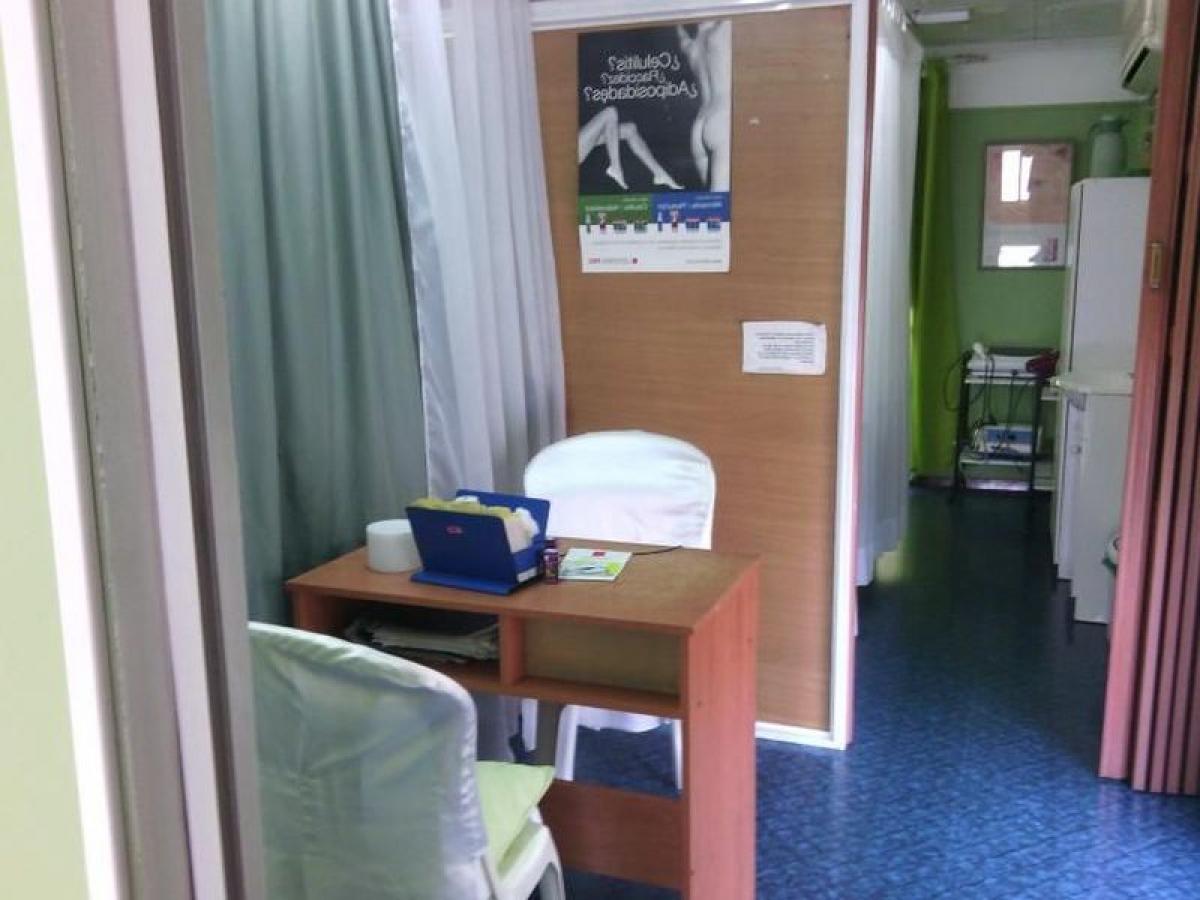  عقار تجاري في Tres de Febrero, Argentina 80متر مربع رقم 29830