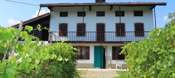 6 bedrooms Villa in Feltre, Italy No. 319562 2