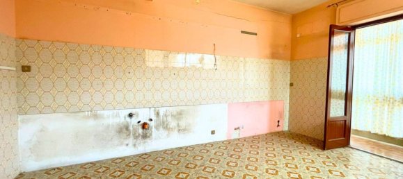 2 bedrooms Apartment in Palermo, Italy No. 86524 10