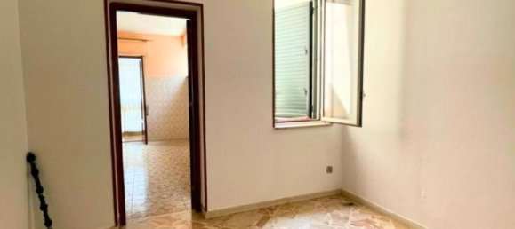 2 bedrooms Apartment in Palermo, Italy No. 86524 6