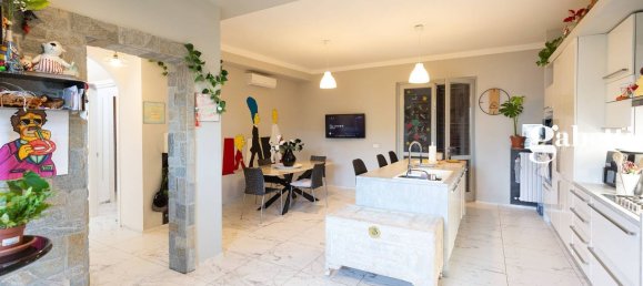 6 rooms Villa in Nibionno, Italy No. 281661 30