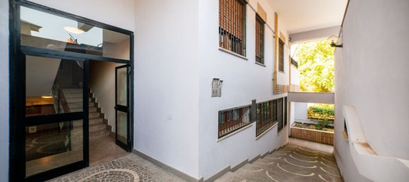 3 chambres Appartement à Rome, Italy No. 313736 3