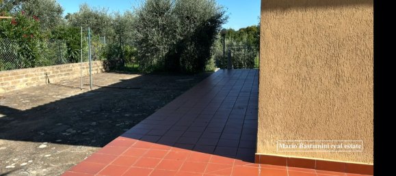 4 bedrooms Villa in Castiglione della Pescaia, Italy No. 345976 3