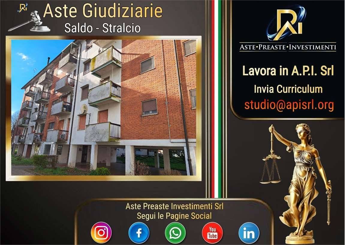 Apartamento T2 em Sant'Angelo Lodigiano, Italy N.º 265020