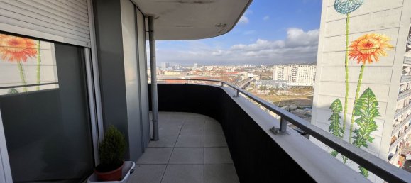 1 bedroom Apartment in Marseille, France No. 343564 3
