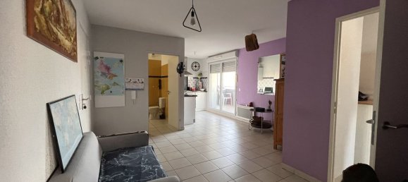 1 bedroom Apartment in Marseille, France No. 343564 5