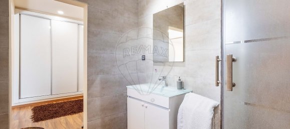 3 bedrooms House in Mexilhoeira Grande, Portugal No. 18566 22