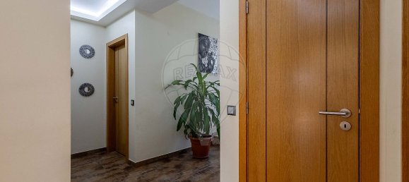 3 bedrooms House in Mexilhoeira Grande, Portugal No. 18566 5