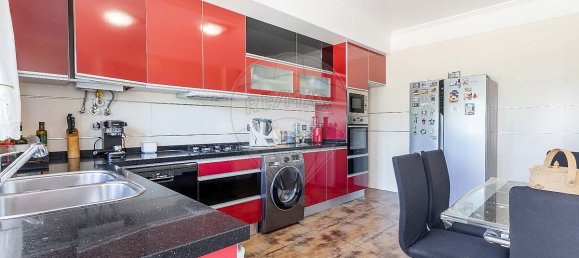 3 bedrooms House in Mexilhoeira Grande, Portugal No. 18566 4