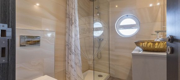 3 bedrooms House in Mexilhoeira Grande, Portugal No. 18566 37