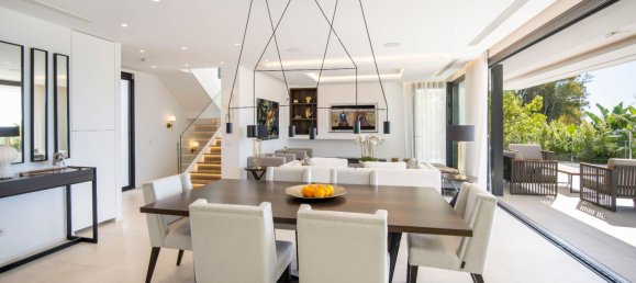 4 bedrooms Villa in Marbella, Spain No. 55977 31