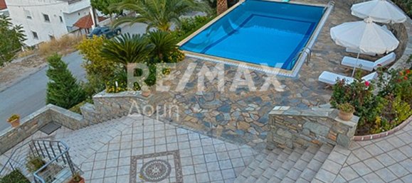 4 bedrooms Property in Volos, Greece No. 734 16