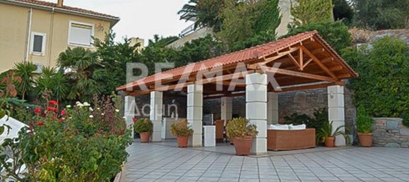 4 bedrooms Property in Volos, Greece No. 734 12