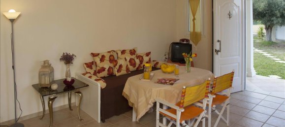 4 bedrooms Commercial property in Loutraki, Greece No. 6610 14