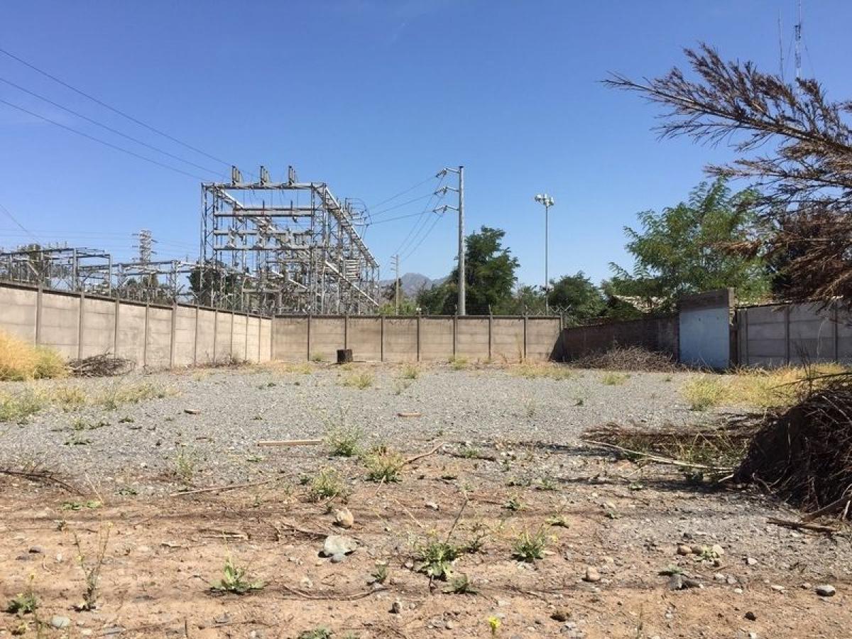  Land in Villa O'Higgins, Chile No. 611