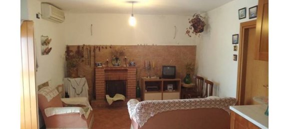 2-salle Maison à Accettura, Italy No. 255133 2