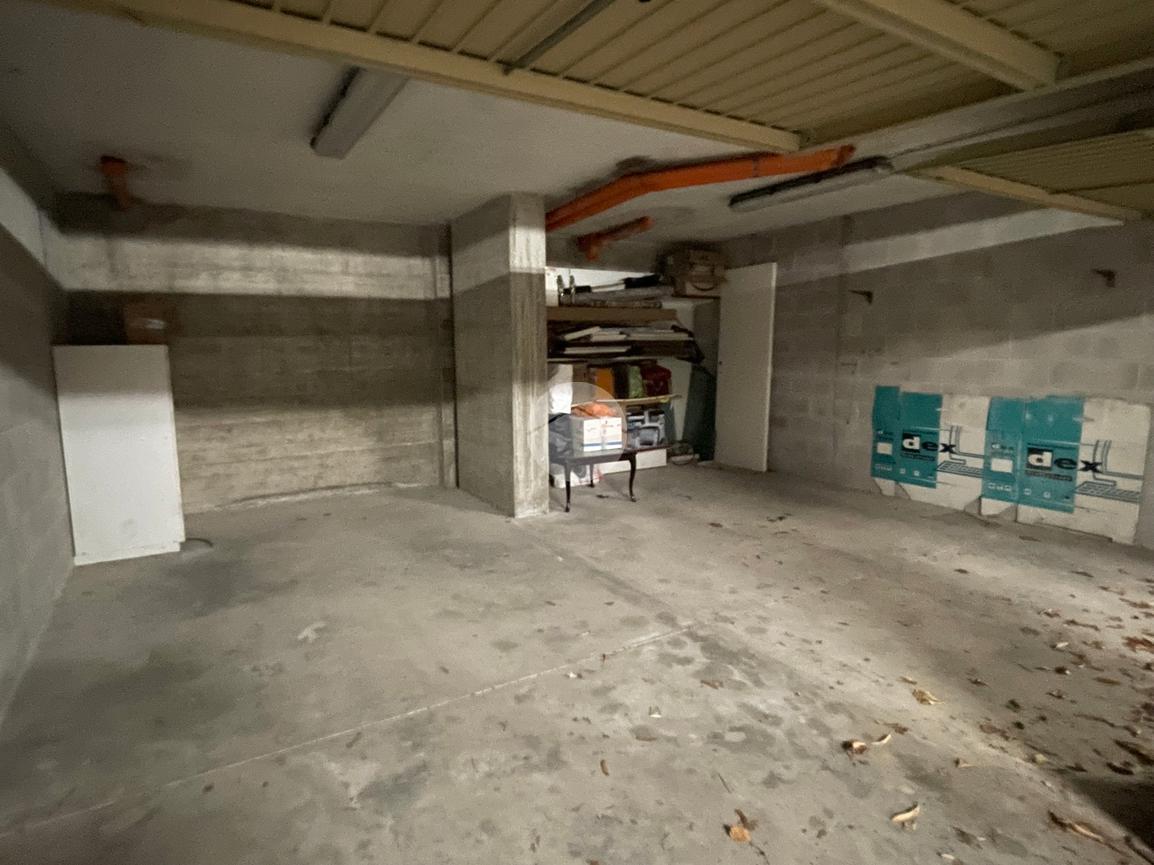 1 room Garage in Fano, Italy No. 177783