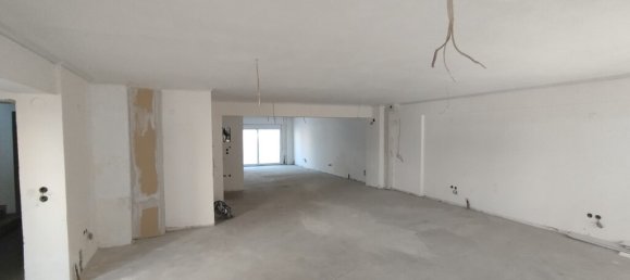 3000m² Maisonette in Kalamaria, Greece No. 2928 5