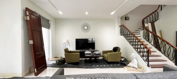 4 Schlafzimmer Villa in Long Bien, Vietnam, Nr. 743 18