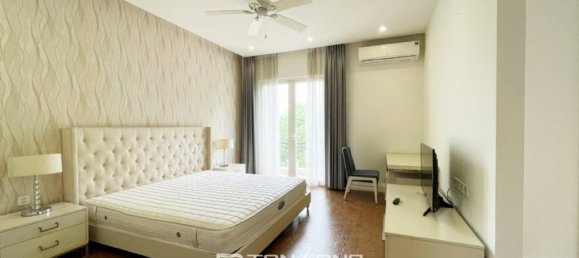 4 Schlafzimmer Villa in Long Bien, Vietnam, Nr. 743 15